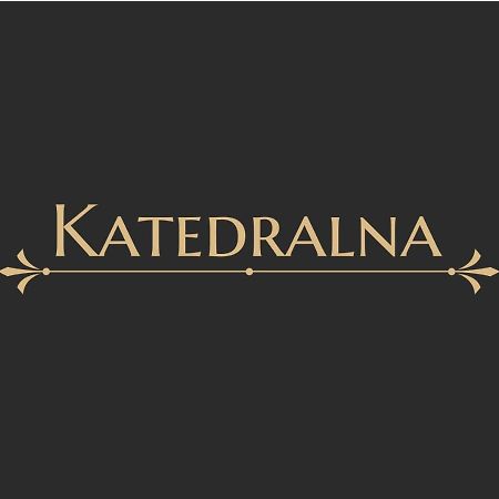 Katedralna Apart'S Legnica Exteriör bild